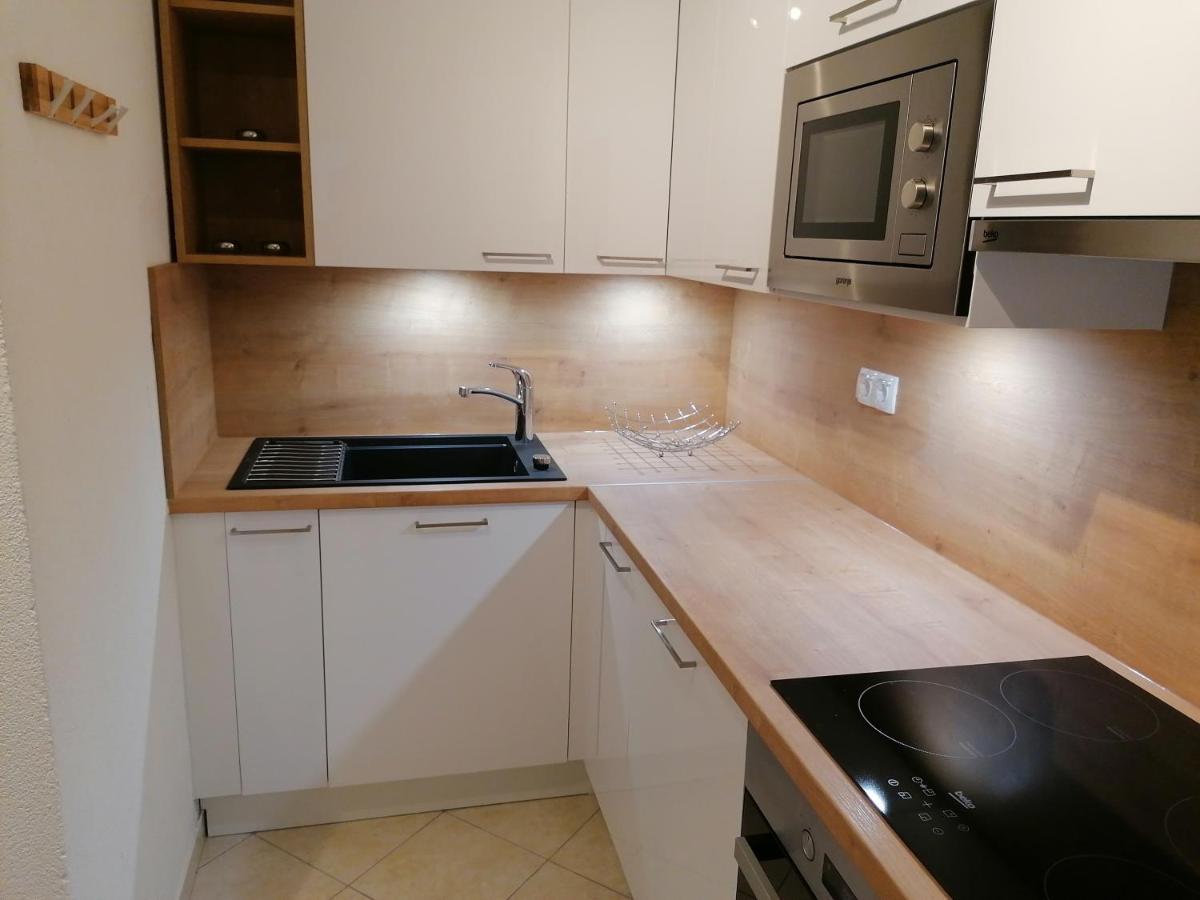 Apartments Nena - Τρογκίρ Εξωτερικό φωτογραφία