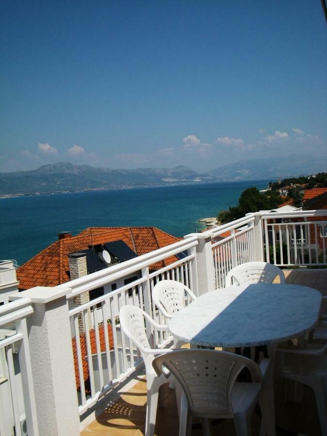 Apartments Nena - Τρογκίρ Εξωτερικό φωτογραφία