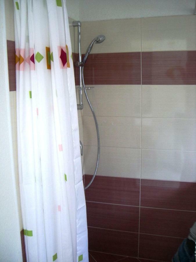 Apartments Nena - Τρογκίρ Εξωτερικό φωτογραφία